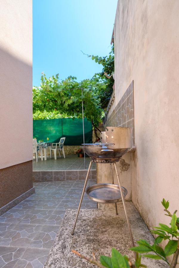 Apartmani Loreta Mali Lošinj Buitenkant foto