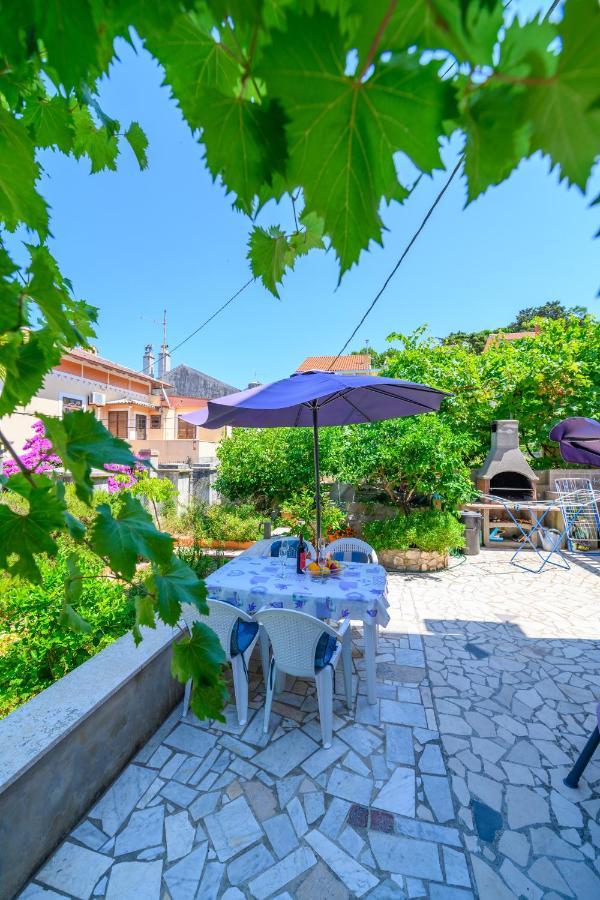 Apartmani Loreta Mali Lošinj Buitenkant foto