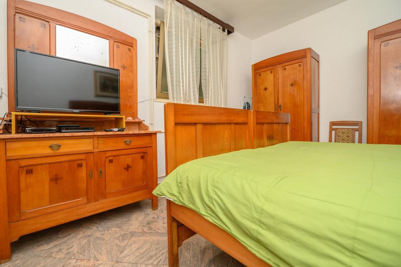 Apartmani Loreta Mali Lošinj Buitenkant foto