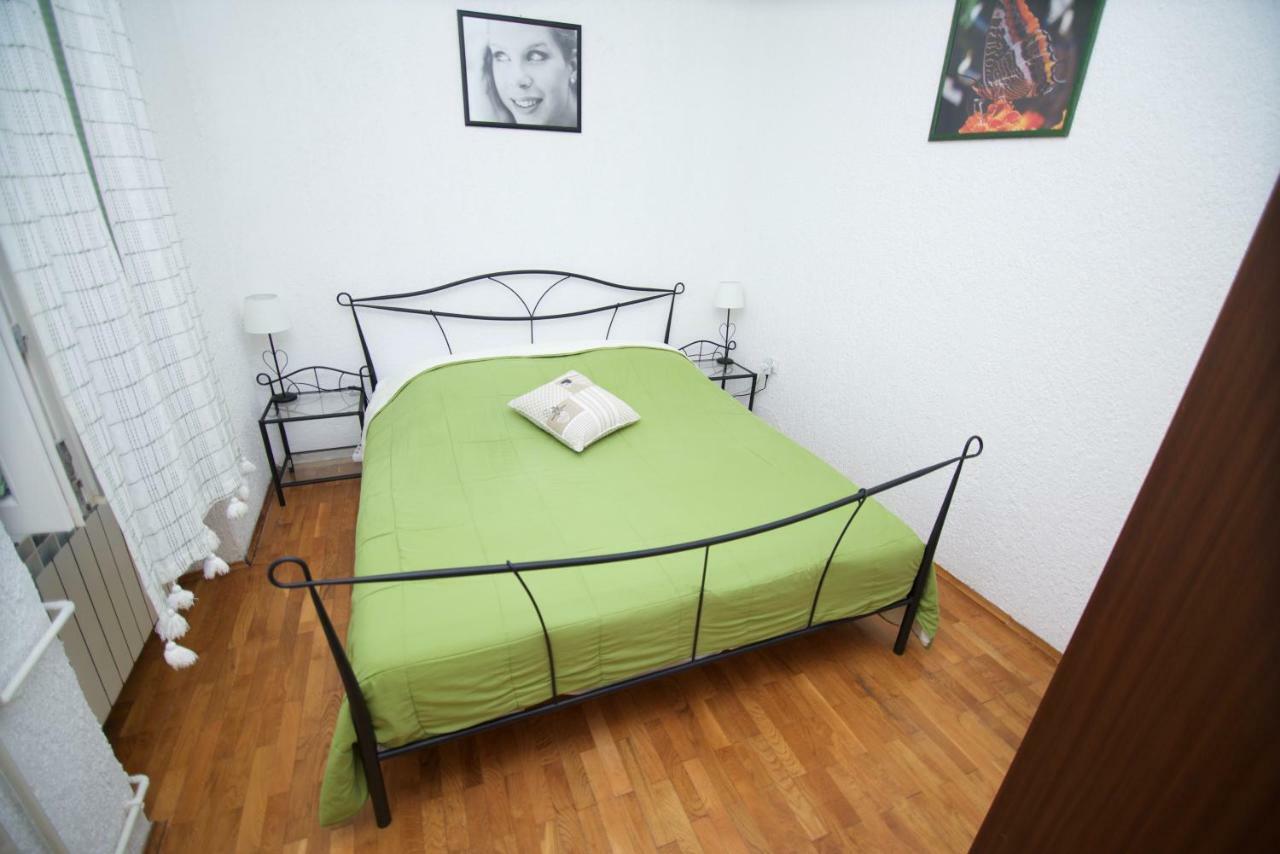 Apartmani Loreta Mali Lošinj Buitenkant foto